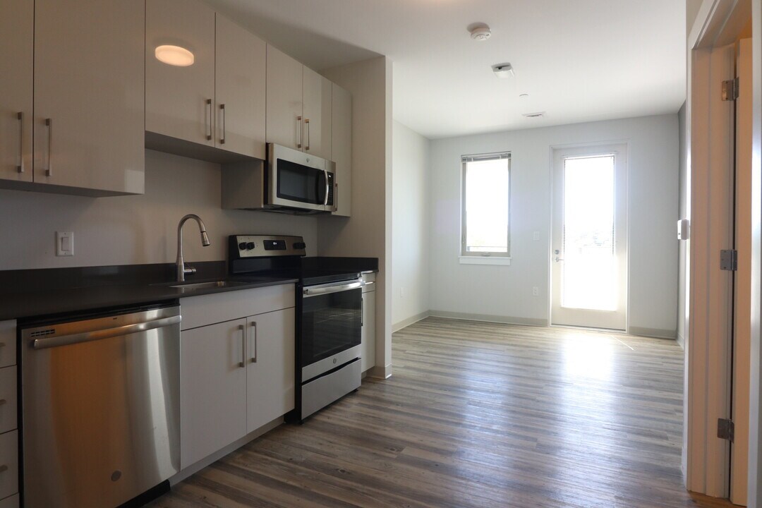 161 Washington St in Boston, MA - Building Photo