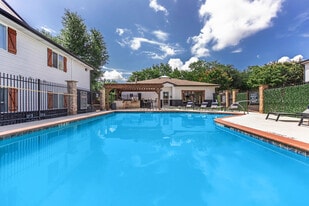 Parkwood Terrace in Round Rock, TX - Building Photo