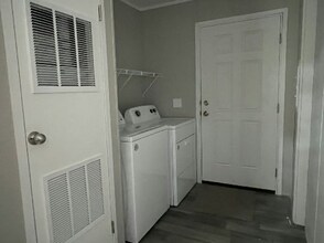 2405 Pajot Rd in Kawkawlin, MI - Building Photo - Building Photo
