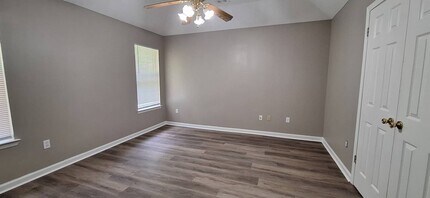 4365 N Grand Cedar Ln in Memphis, TN - Building Photo - Building Photo