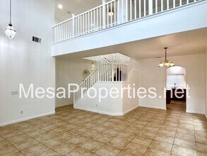 12300 Primavera Way in Victorville, CA - Building Photo - Building Photo