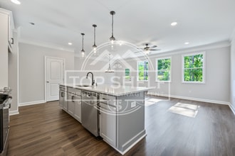 3744 Silvery Wy in Powder Springs, GA - Building Photo - Building Photo