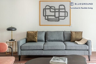 141 Saratoga Ave in Santa Clara, CA - Foto de edificio - Building Photo