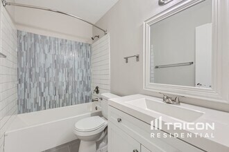 3018 W Blackhawk Dr in Phoenix, AZ - Building Photo - Building Photo
