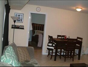 219 South St in Jersey City, NJ - Building Photo - Building Photo