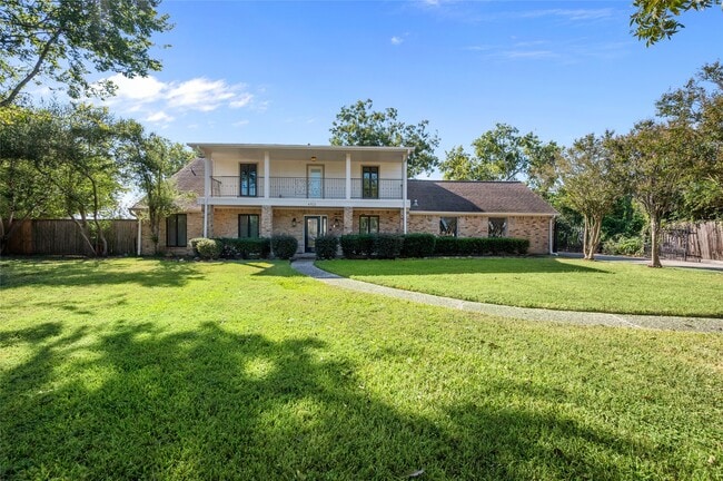 property at 4702 Bayou Vista Dr