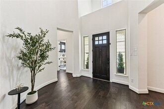 1104 Scenic Dr in Georgetown, TX - Building Photo - Building Photo