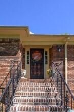 1828 Jacobs Ln in Vestavia Hills, AL - Building Photo - Building Photo