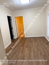 6 Mill St in North Smithfield, RI - Foto de edificio - Building Photo