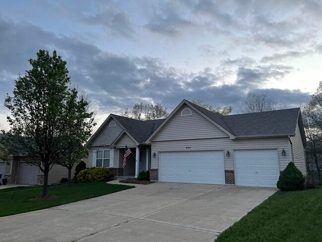 property at 405 Summer Fair Ct