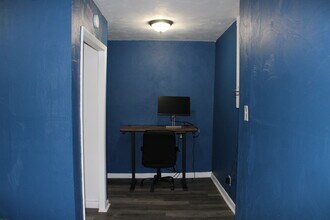 167 Main St, Unit 1 Back in Cohoes, NY - Building Photo - Building Photo