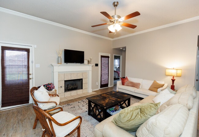 2306 97th St in Lubbock, TX - Building Photo - Building Photo
