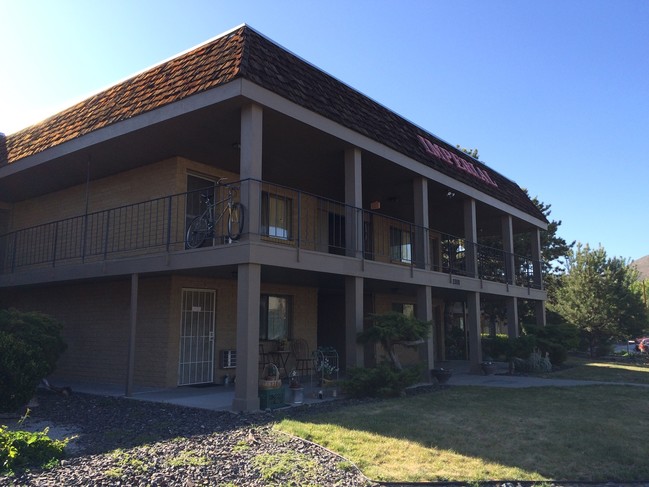 Imperial Apartments in Carson City, NV - Foto de edificio - Building Photo