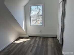 15 Fitch St in Carteret, NJ - Building Photo - Building Photo