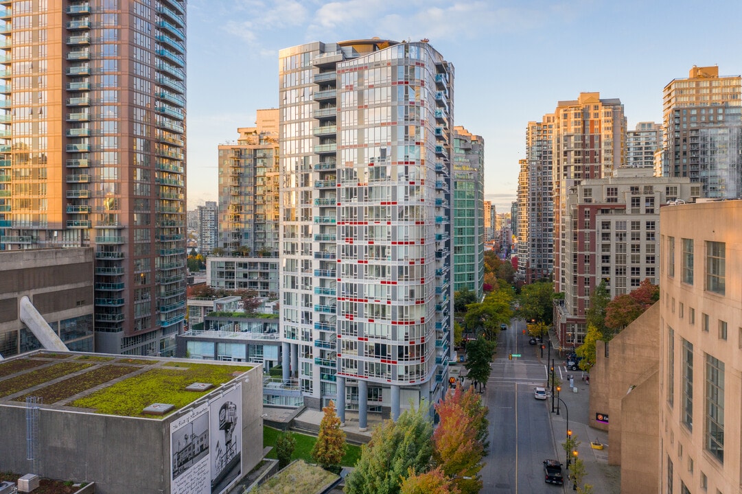 TV Tower 1 in Vancouver, BC - Building Photo