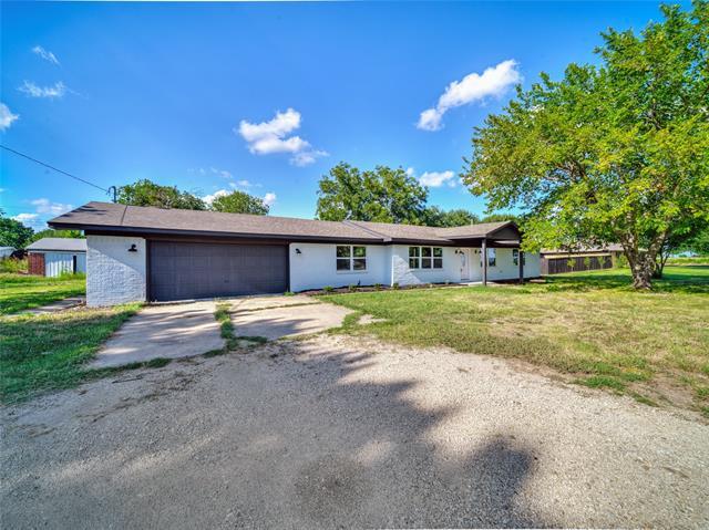 309 E Obuch St in Valley View, TX - Building Photo - Building Photo