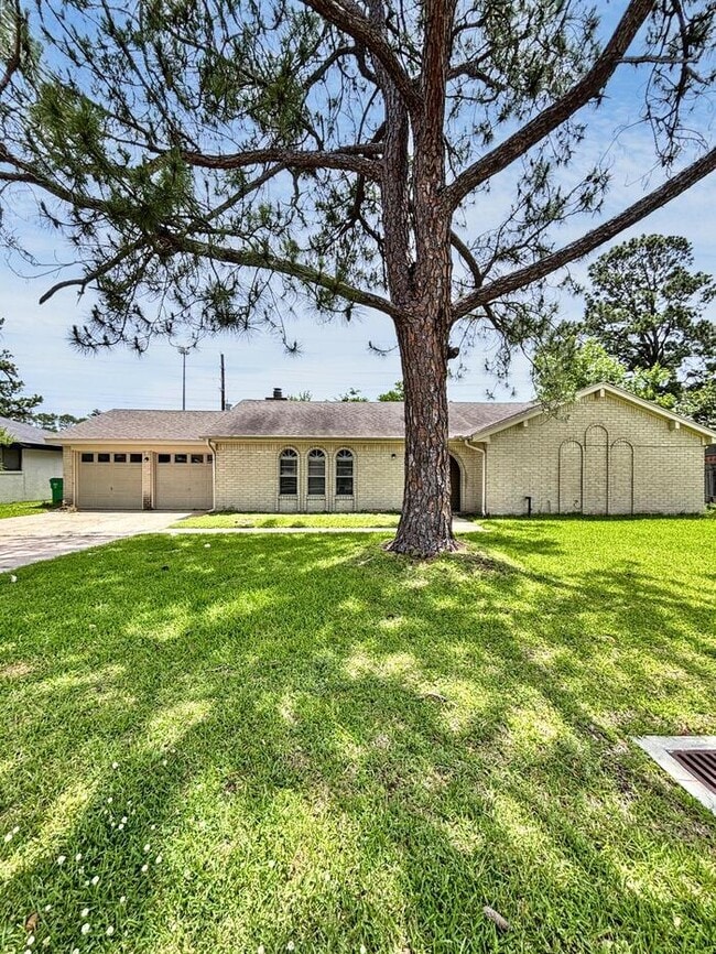 property at 7206 Maple Ln