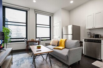 209 9th St in Pittsburgh, PA - Building Photo - Building Photo