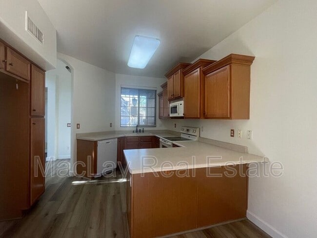 16833 S Magenta Rd in Phoenix, AZ - Building Photo - Building Photo