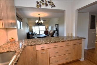 1601 Bayhouse Point Dr, Unit 201 in Sarasota, FL - Building Photo - Building Photo