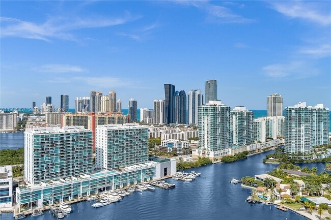 400 Sunny Isles Blvd