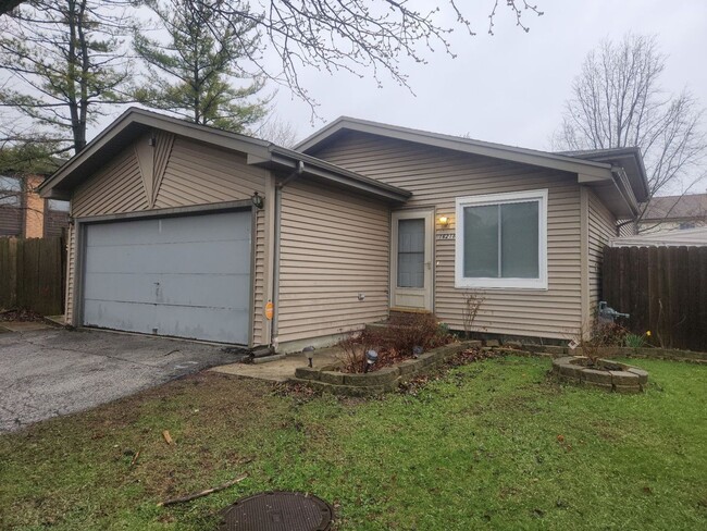 property at 16218 Hawthorne Ln
