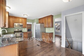 13 Lamplighter Ln in O'Fallon, MO - Building Photo - Building Photo