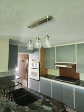 202 Sanborn Ave, Unit 2 in Big Rapids, MI - Foto de edificio - Building Photo