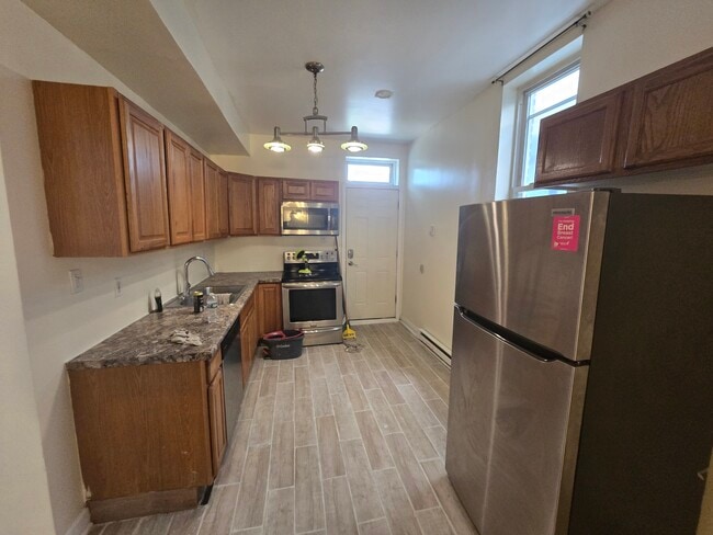 6530 S Ingleside Ave, Unit 1