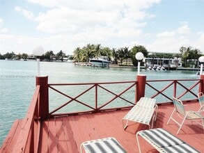 4740 Pine Tree Dr in Miami Beach, FL - Building Photo - Building Photo