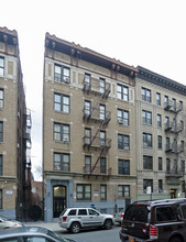 66 E 190th St in Bronx, NY - Building Photo - Building Photo