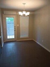 2004 Pecan St in Commerce, TX - Building Photo - Building Photo