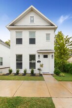 1632 Neptune St in Fayetteville, AR - Building Photo - Building Photo