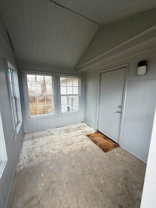 253 Magnolia Ave in Somerset, KY - Building Photo - Building Photo