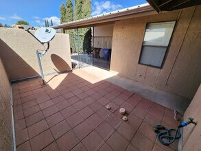 3224 Hillrise Dr in Las Cruces, NM - Building Photo - Building Photo
