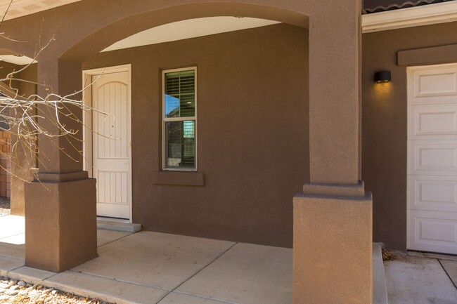 950 Verdinal Ln in Santa Fe, NM - Building Photo - Building Photo