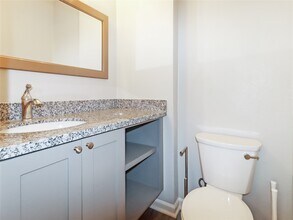 3105 Church St in Galveston, TX - Building Photo - Building Photo