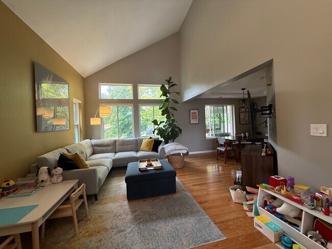 12337 Utica St in Broomfield, CO - Foto de edificio - Building Photo