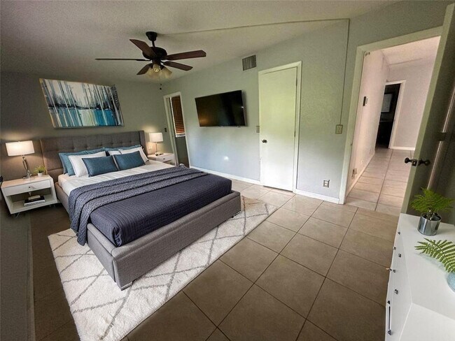 3720-3726 NW 115th Way in Coral Springs, FL - Building Photo - Building Photo