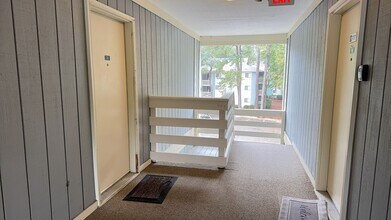 45 Folly Field Rd in Hilton Head Island, SC - Building Photo - Building Photo