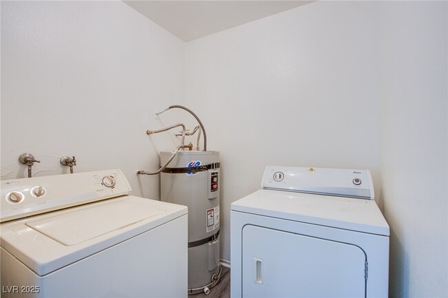 property at 2696 Jennydiane Dr