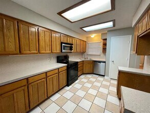 6109 Kingswood Dr in Arlington, TX - Building Photo - Building Photo