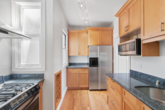 124 Presidio Ave in San Francisco, CA - Building Photo - Interior Photo