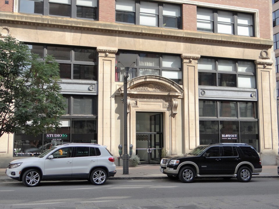 Railway Lofts in St. Louis, MO - Building Photo