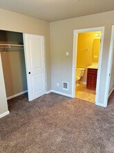 5123 Solberg Dr SW in Lakewood, WA - Building Photo - Building Photo