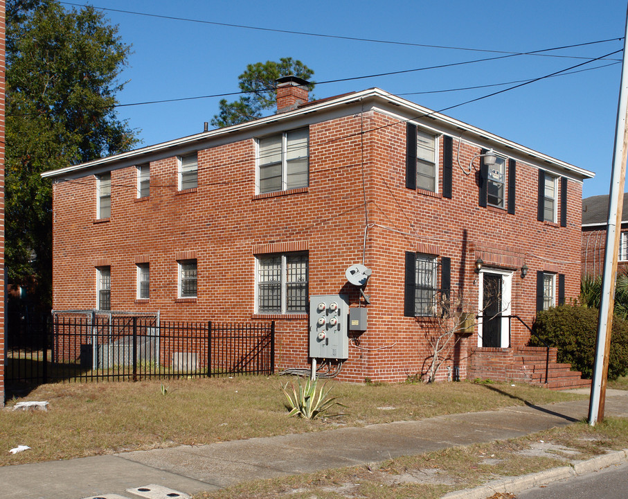 49 W 17th St in Jacksonville, FL - Building Photo