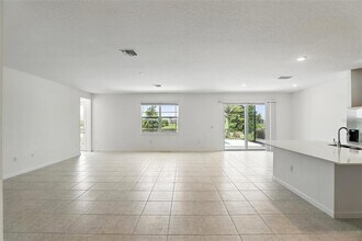 251 Ballo Dr in Kissimmee, FL - Building Photo - Building Photo