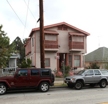 441-443 Solano Ave in Los Angeles, CA - Foto de edificio - Building Photo