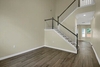 2524 Laurel Cir NW in Atlanta, GA - Building Photo - Building Photo