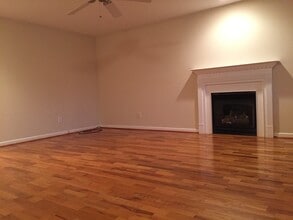 685 Garibaldi St SW in Atlanta, GA - Building Photo - Building Photo